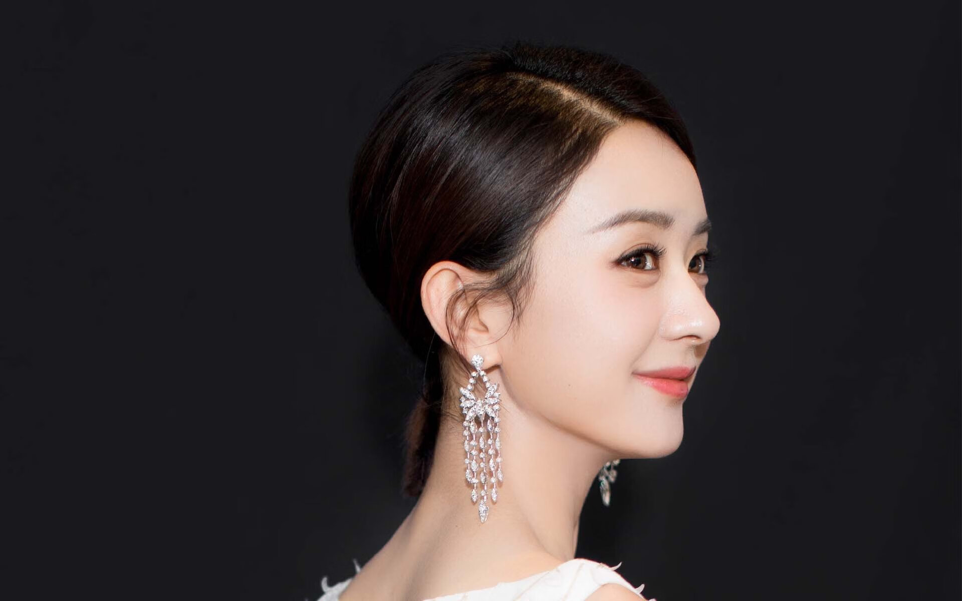 开云·体育全站登录地址-通过技术训练提升乒乓球运动员心理素质，乒乓球运动员如何提高身体素质