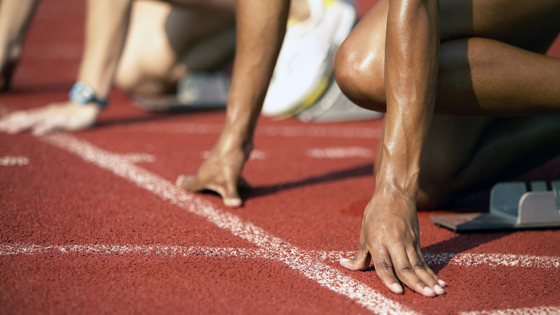 德甲攻防激情：速度、力量、战术完美组合！，德甲强度