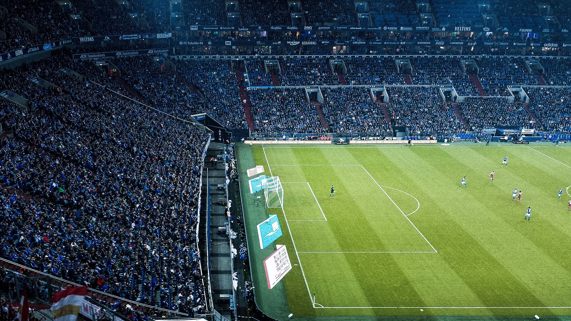 LPL选手操作极限刷新观众认知,lpl选手训练时间表